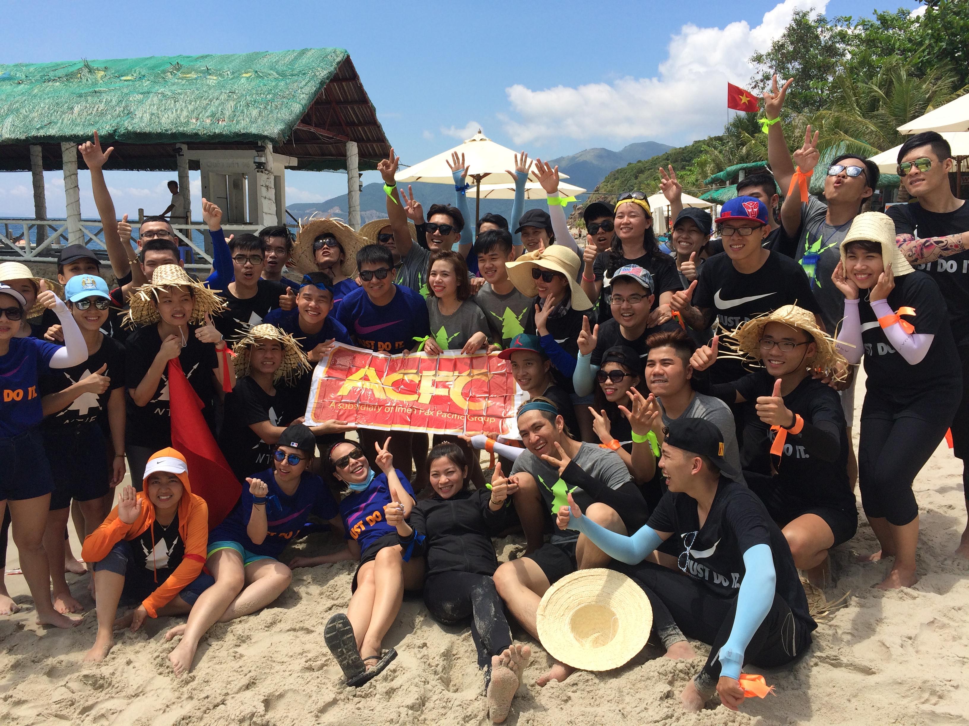 Nha Trang Trẻ tổ chức Team Building ACFC – Develop Nike Athletes 2017