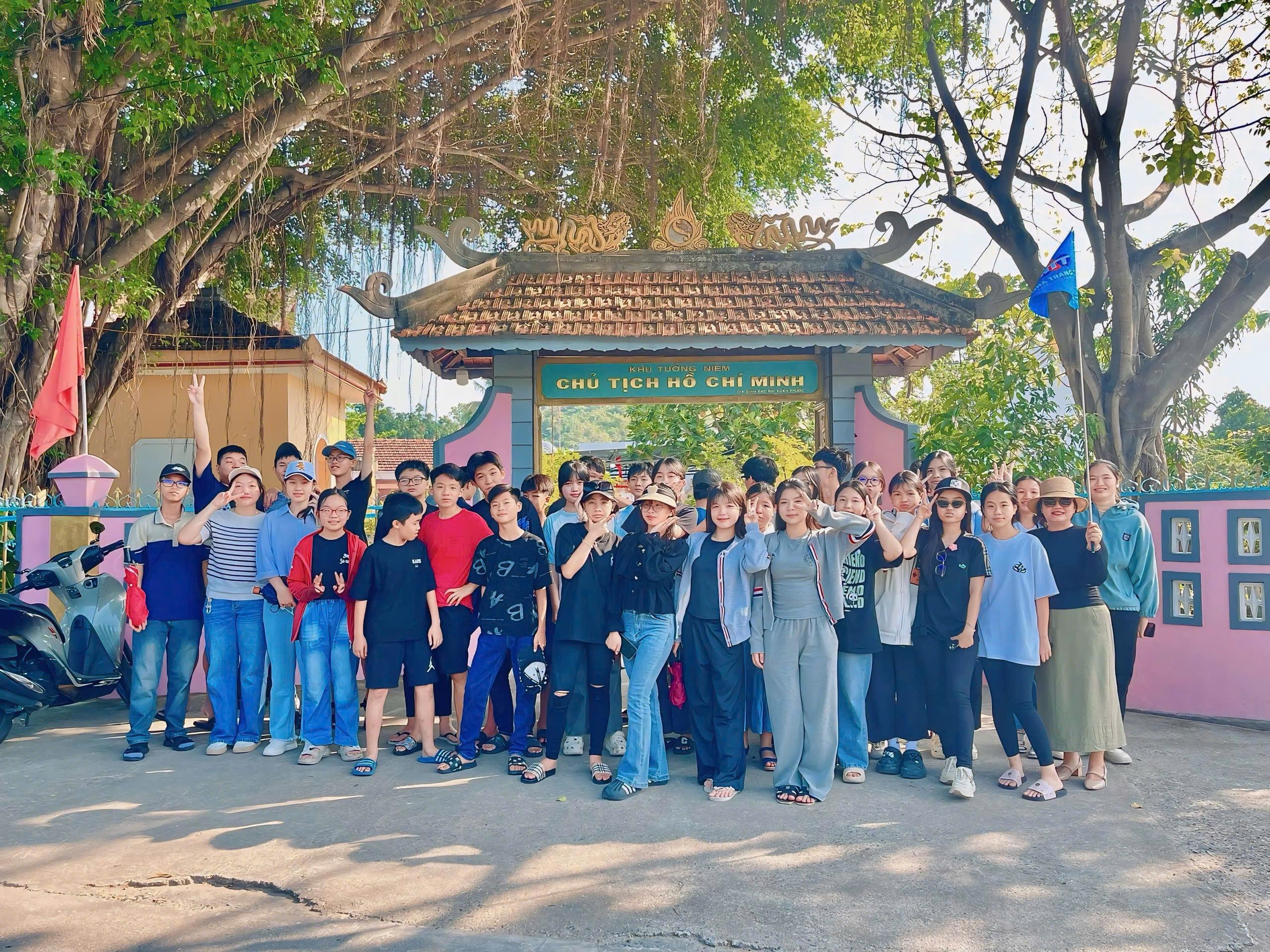 da-ngoai-khu-du-lich-tram-trung (24)