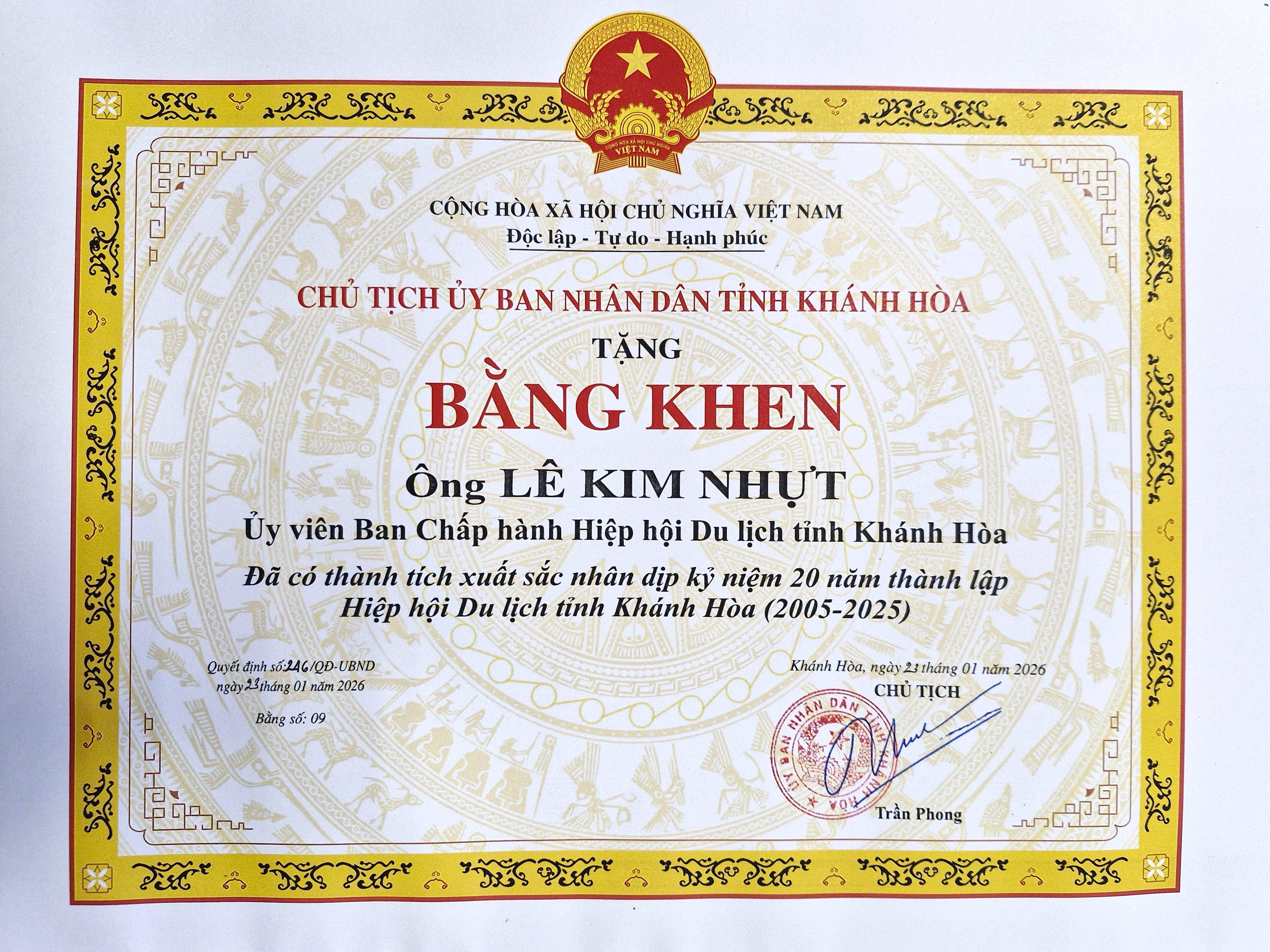 Bằng khen Le Kim Nhut 2005-2025