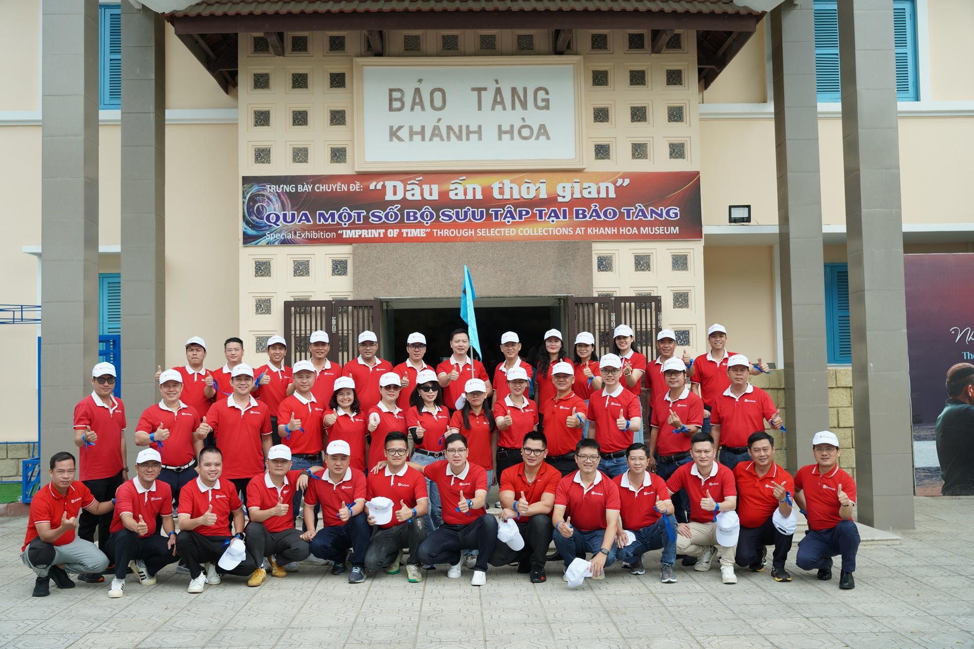 sea-bank-teambuilding-nha-trang (9)