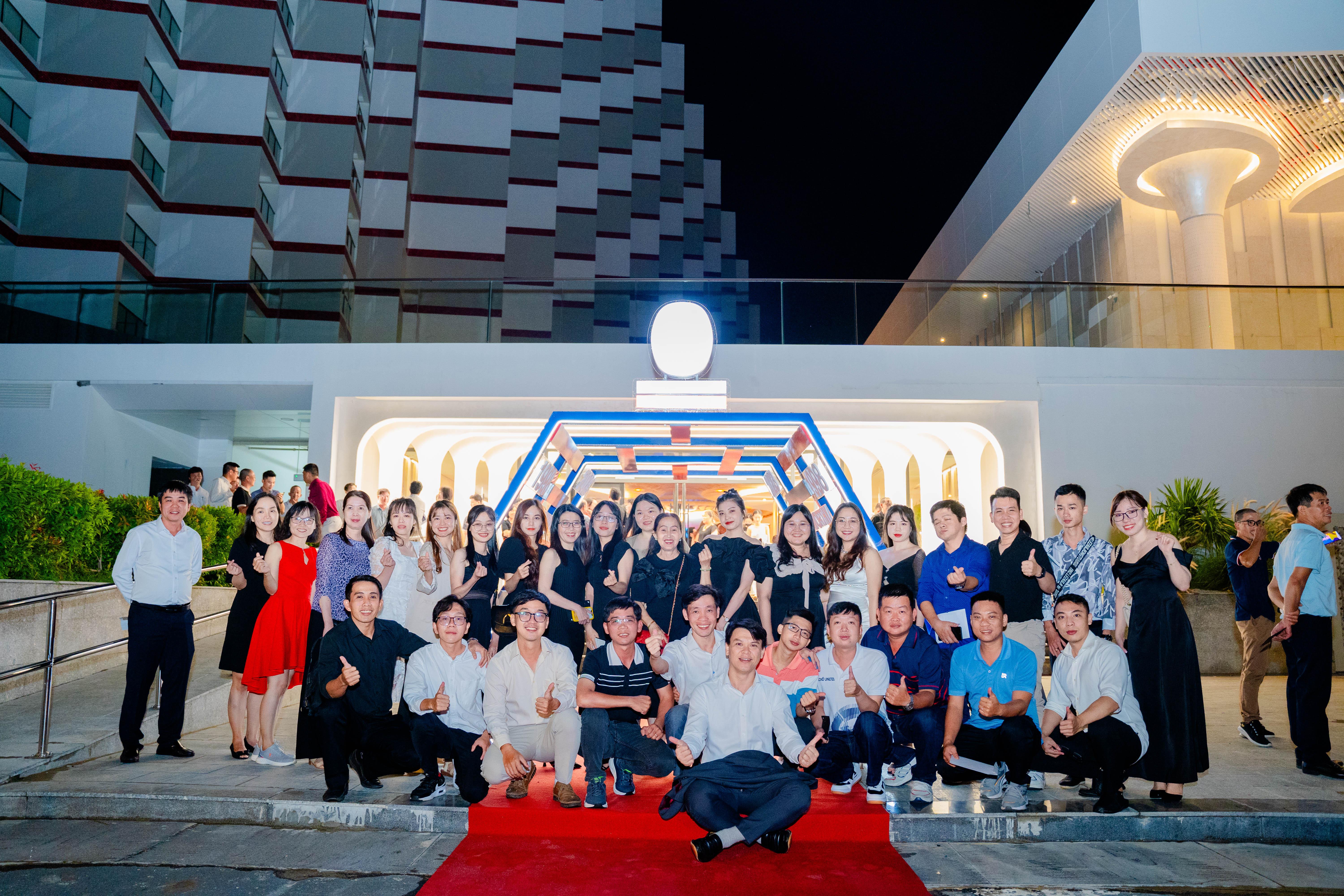 The Empyrean Cam Ranh Beach Resort (13)