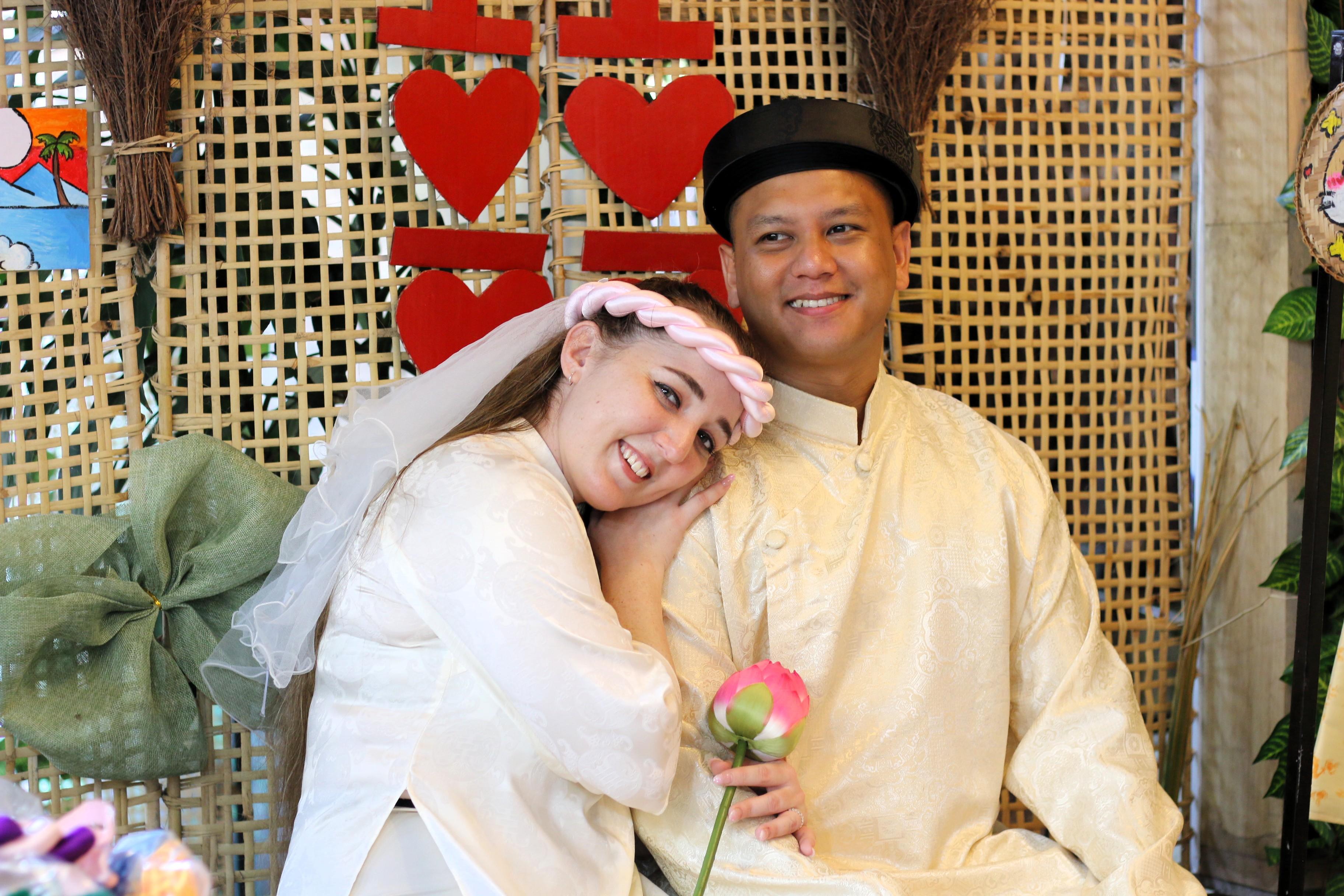 Couple Ao Dai Photoshoot & Vietnamese Cultural Experience in Nha Trang