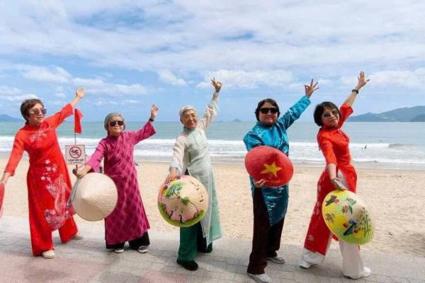 Nha Trang Travel Review – A Perfect Day of Culture, Sea, and Smiles in Vietnam